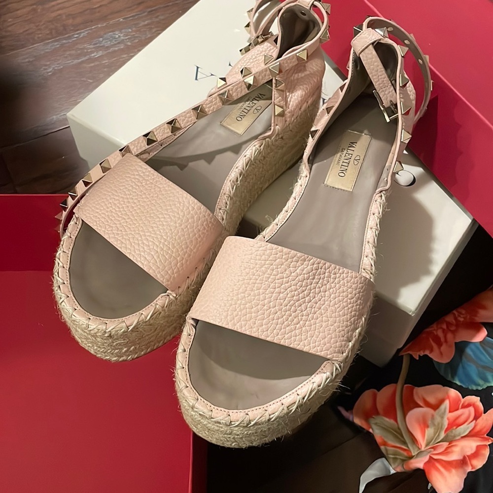 Authentic Valentino espadrilles platform
